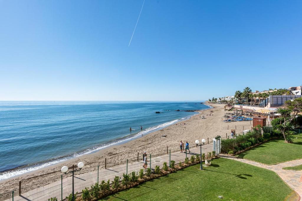 Oceanfront Mijas Lejlighed Eksteriør billede
