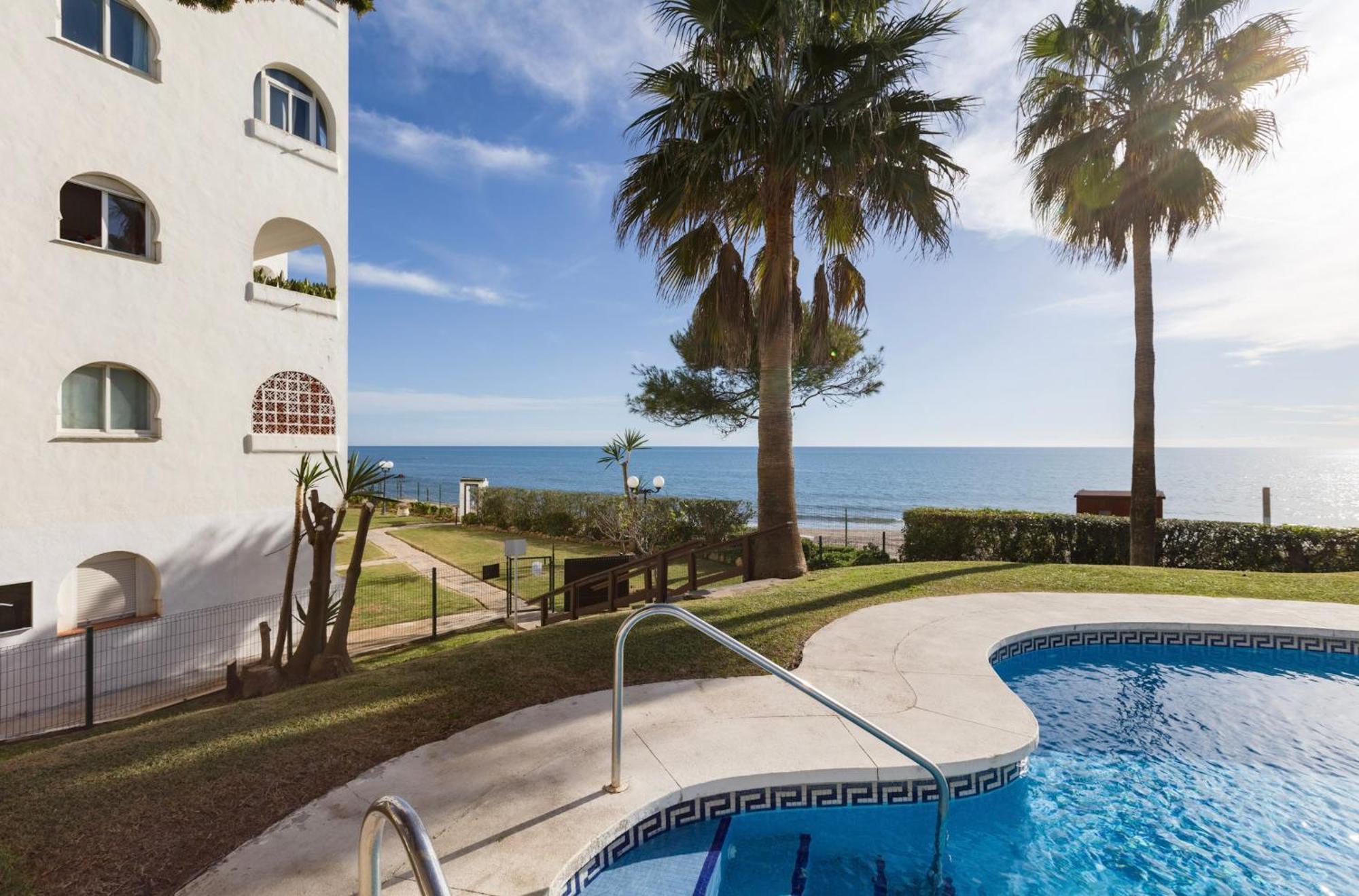 Oceanfront Mijas Lejlighed Eksteriør billede